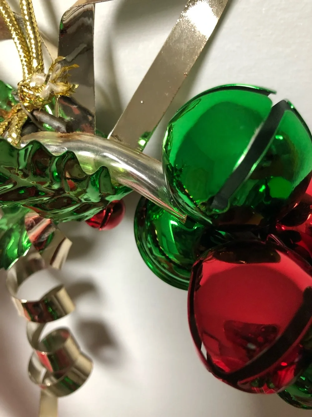 Vintage Metal Snowflake Jingle Bell Festive Wreath